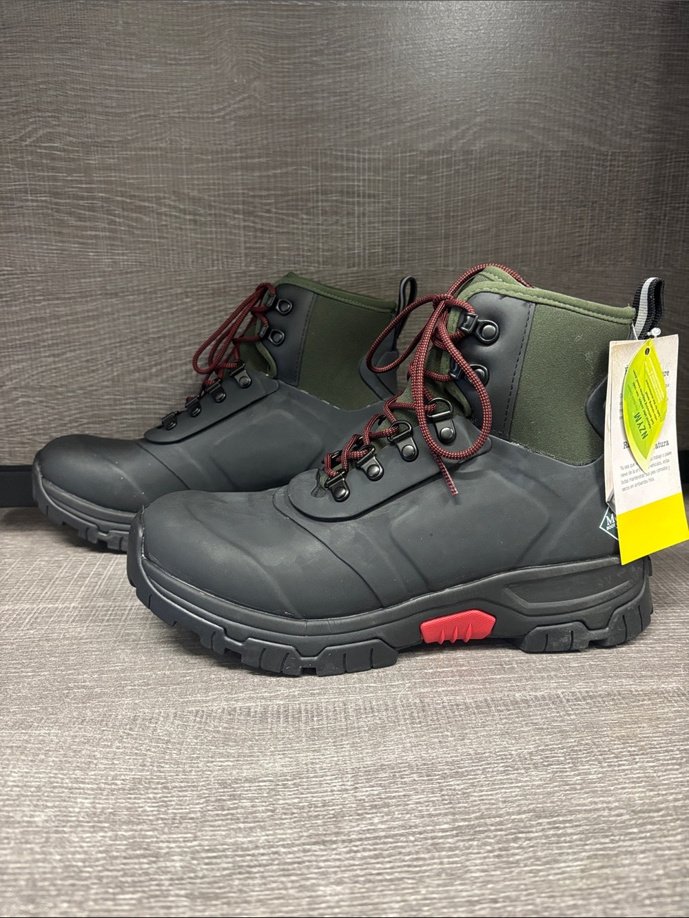 Men's Muck Apex Lace-Up Up Boots (Black) - Size 7